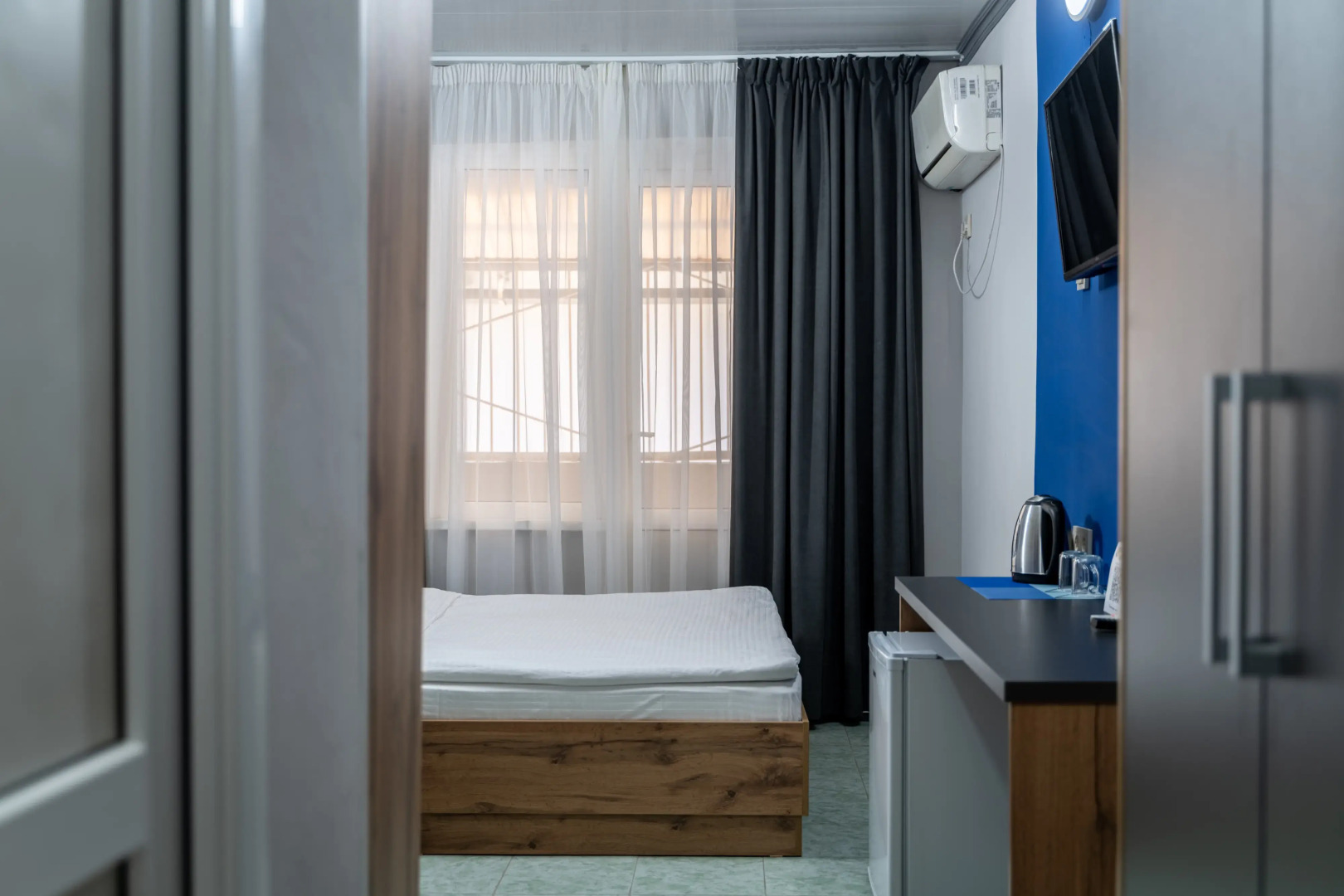 Отель Максим Парк-Лоо