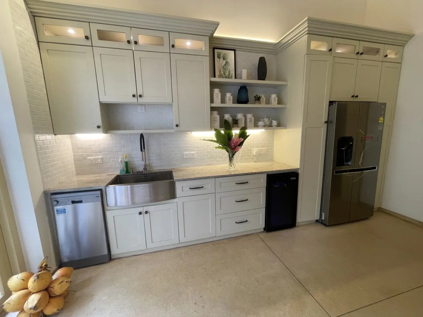 Вилла Claire Villa by Younger Villas & Resorts