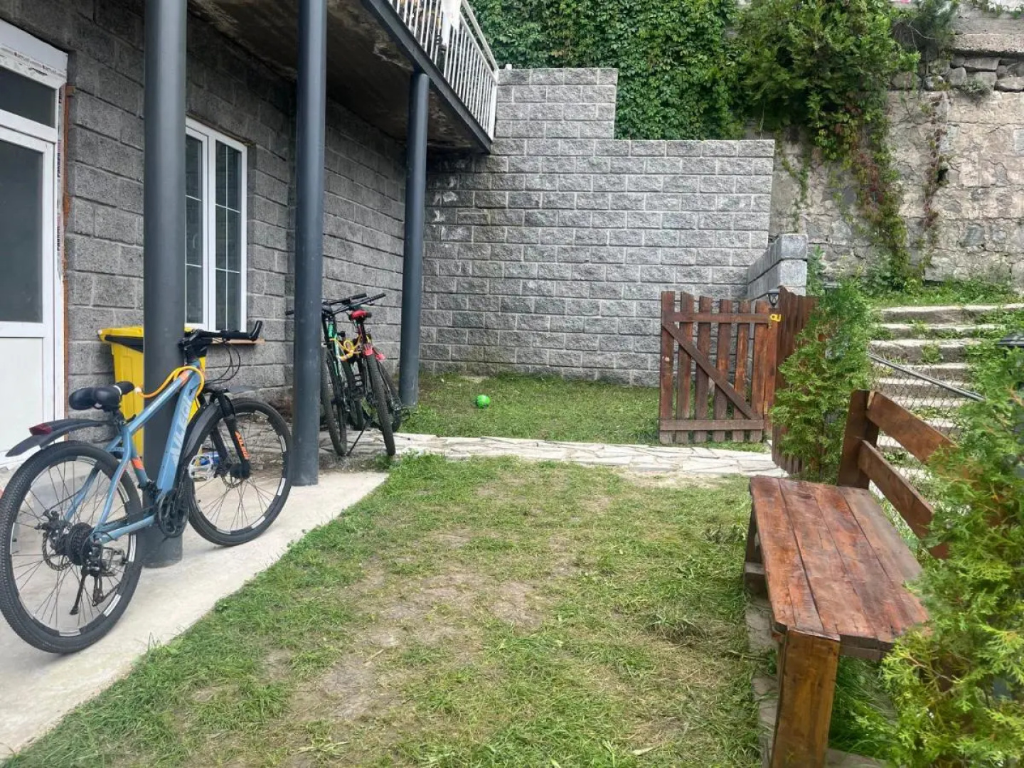 Хостел La Casa Dilijan