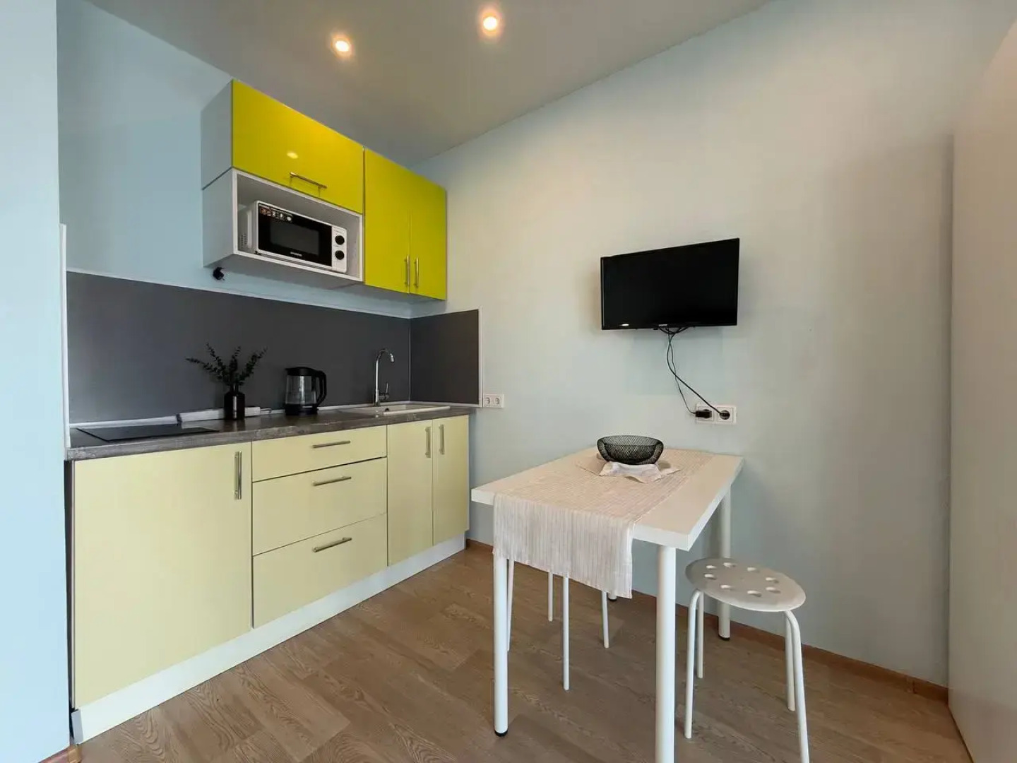 Квартира в ЖК Панорама, 12 этаж, метро Студенческая 7 минут