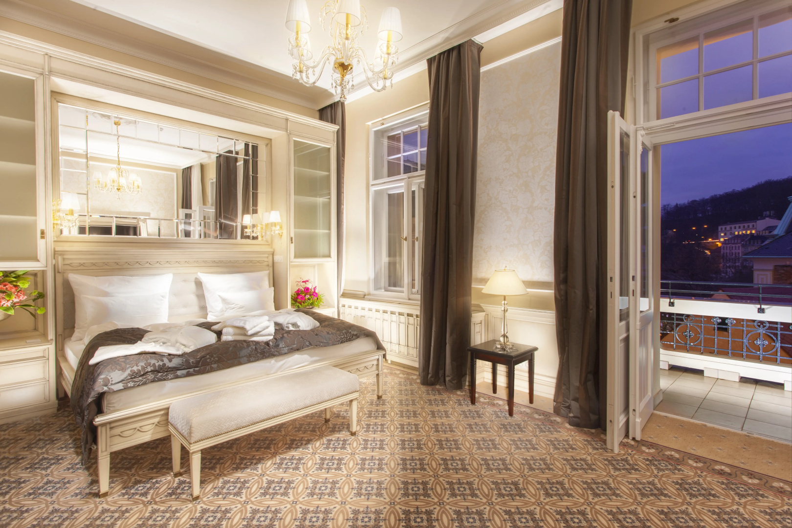 Отель Olympic Palace Luxury Spa
