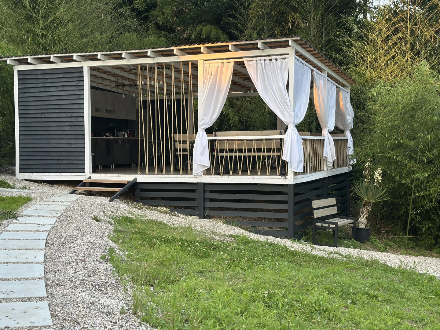 База отдыха Flora Place