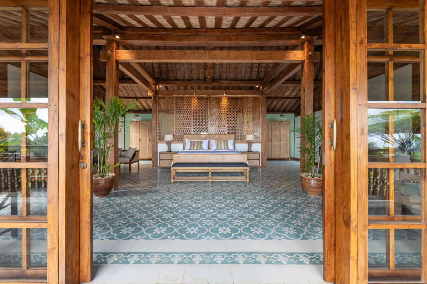 Курортный отель Resort Umah  Lusa