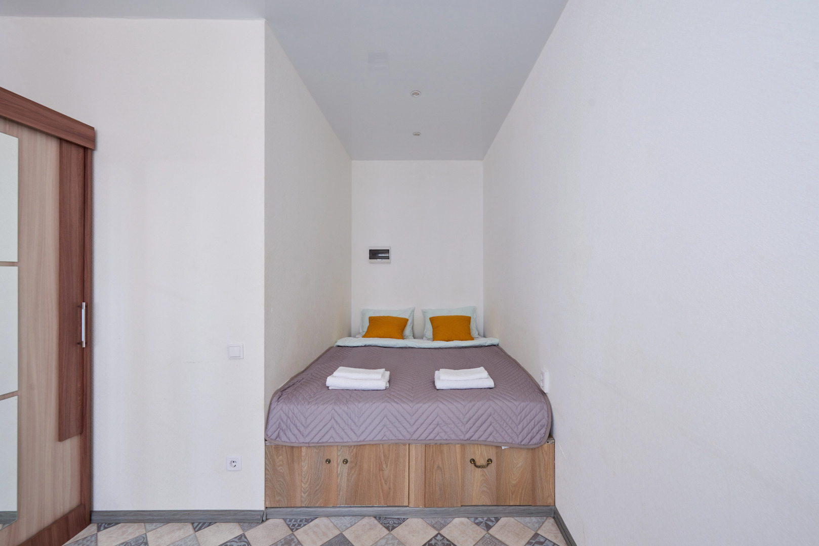 Апартаменты Sutki VIP на Мира 44