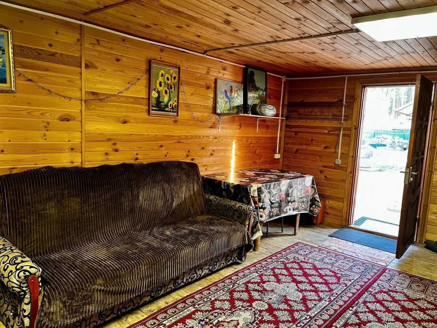 Частный дом двухэтажный на 1-й Лесной улице 1А