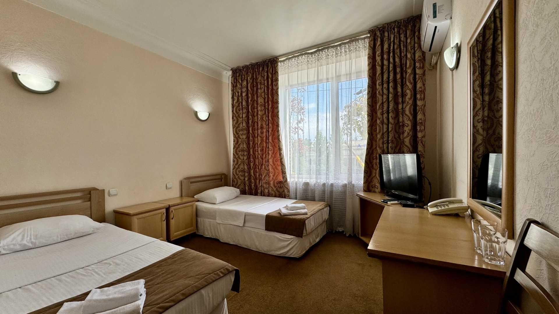 Отель Жамбыл