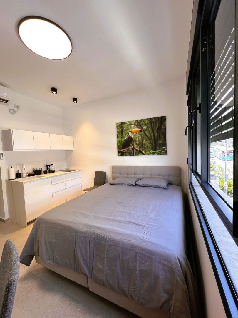 Апартаменты White Door Apartments