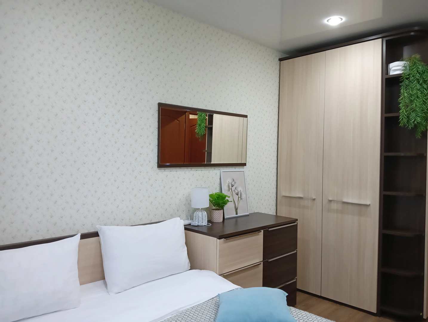 Квартира Ваш Рантье на Книповича 19 рядом с Cosmos