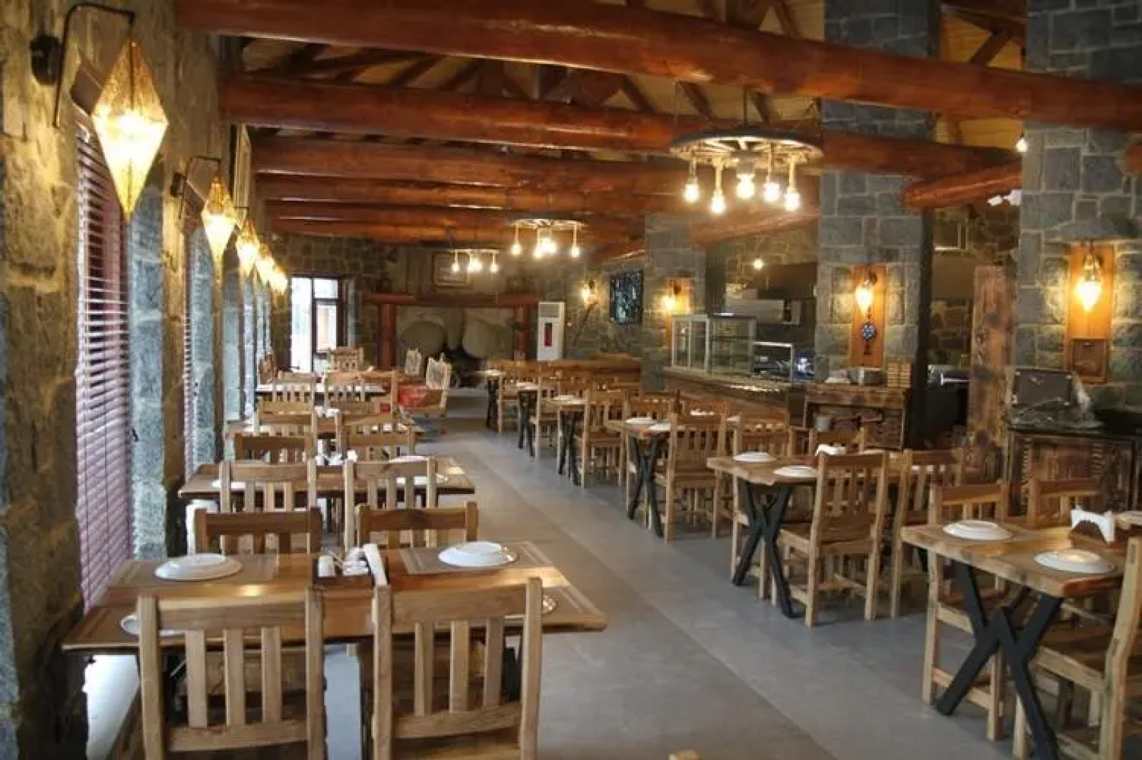 Teona Caglayan Bungalov