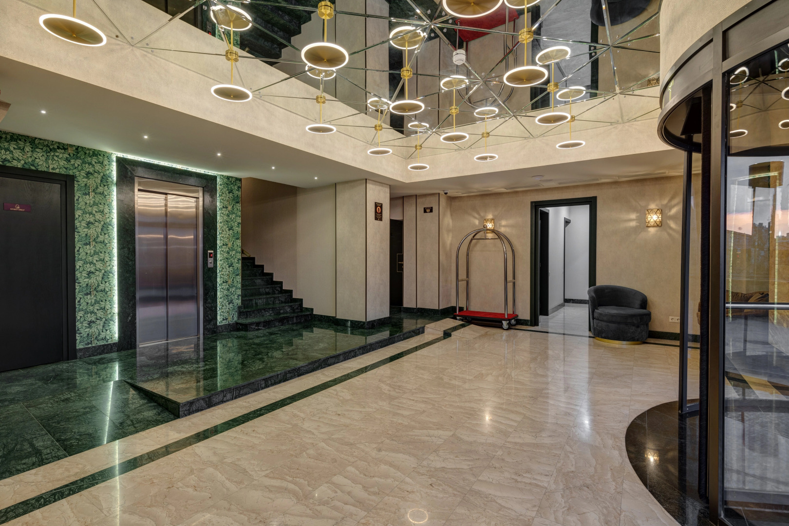 Отель Sole Palace