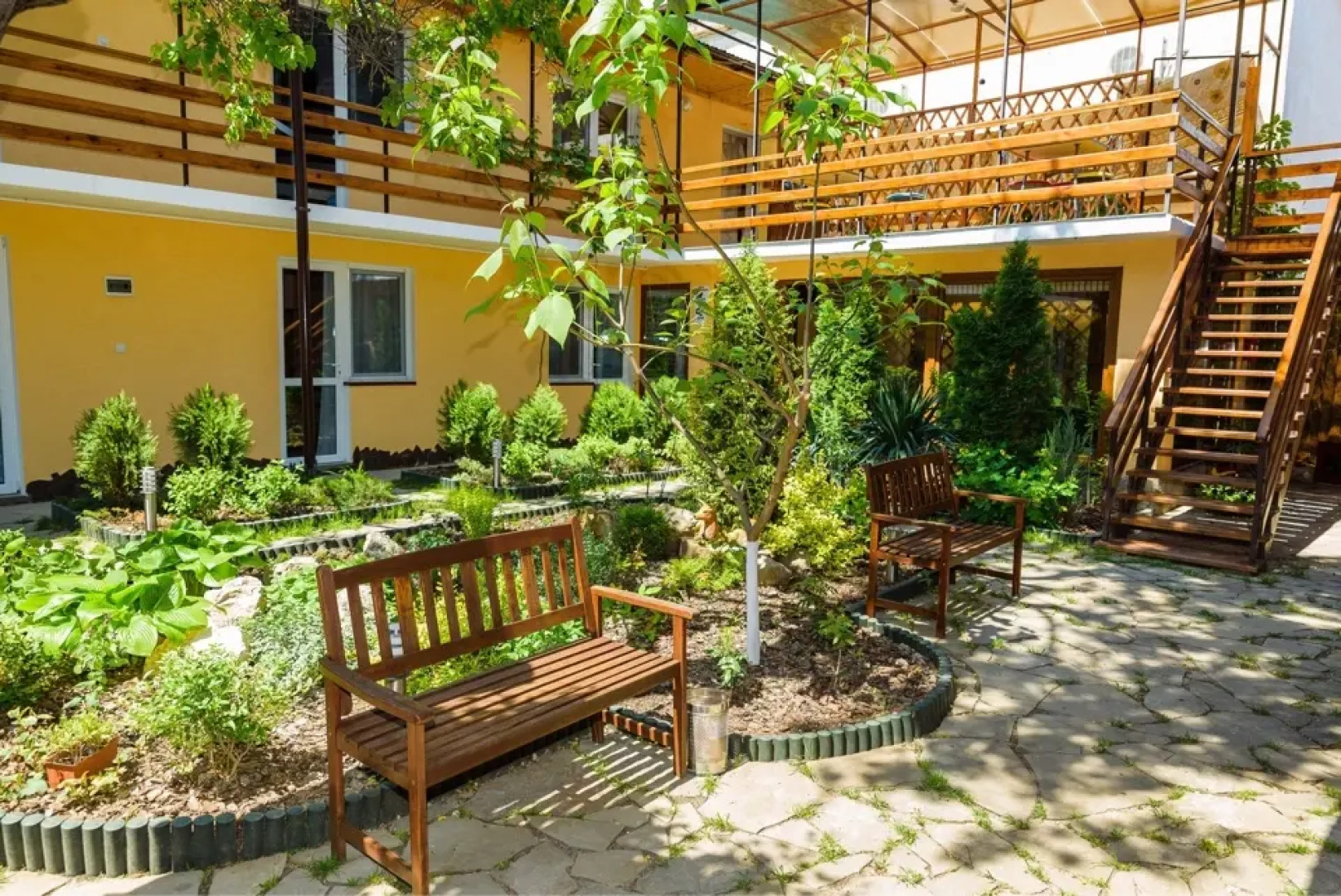 Мини-отель на Народной