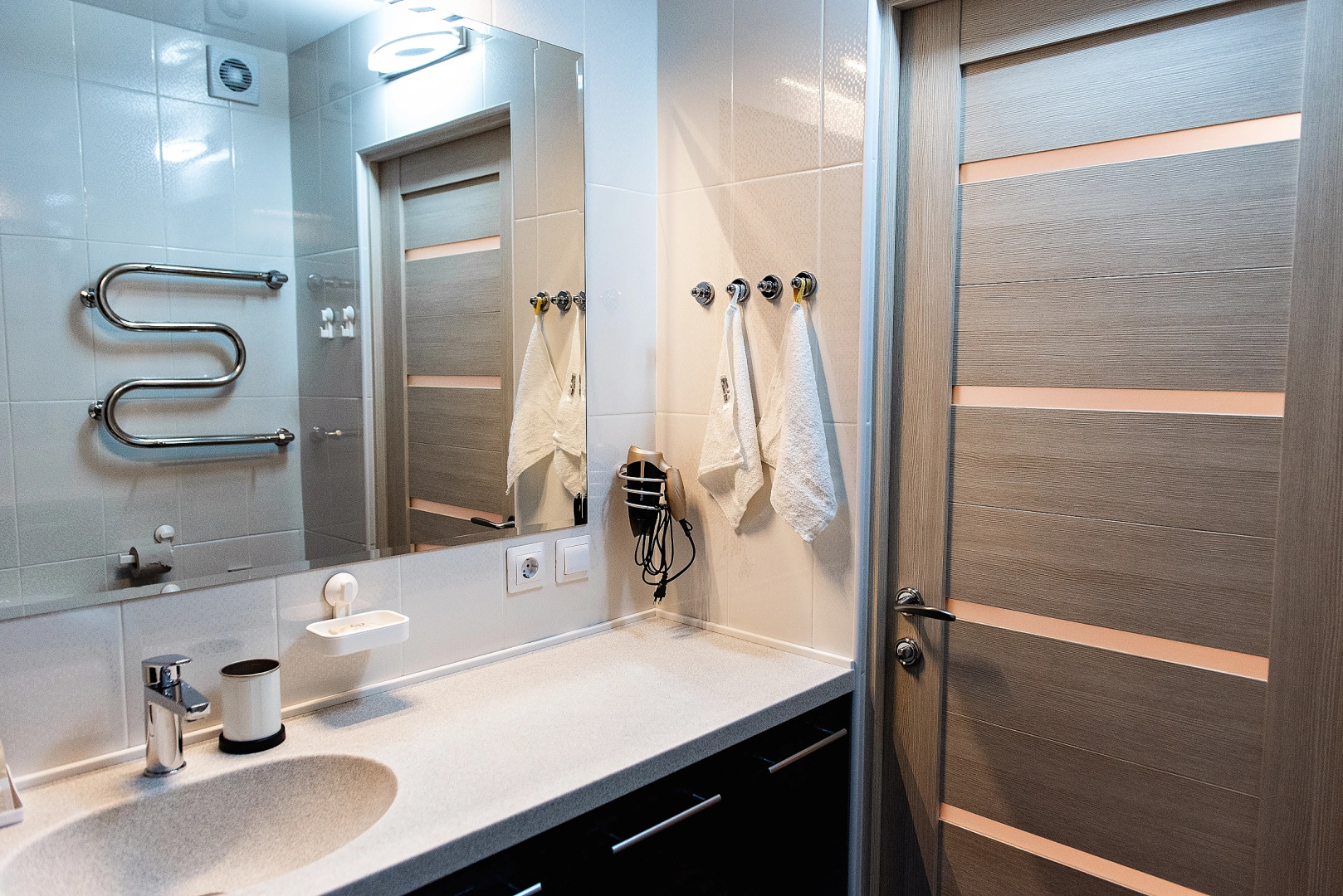 Апартаменты Двушка на Ленинградской 136