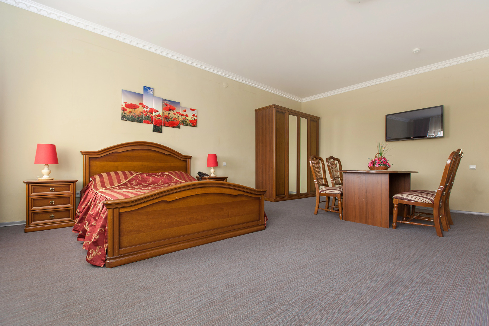 Гостиница Регина Клыки