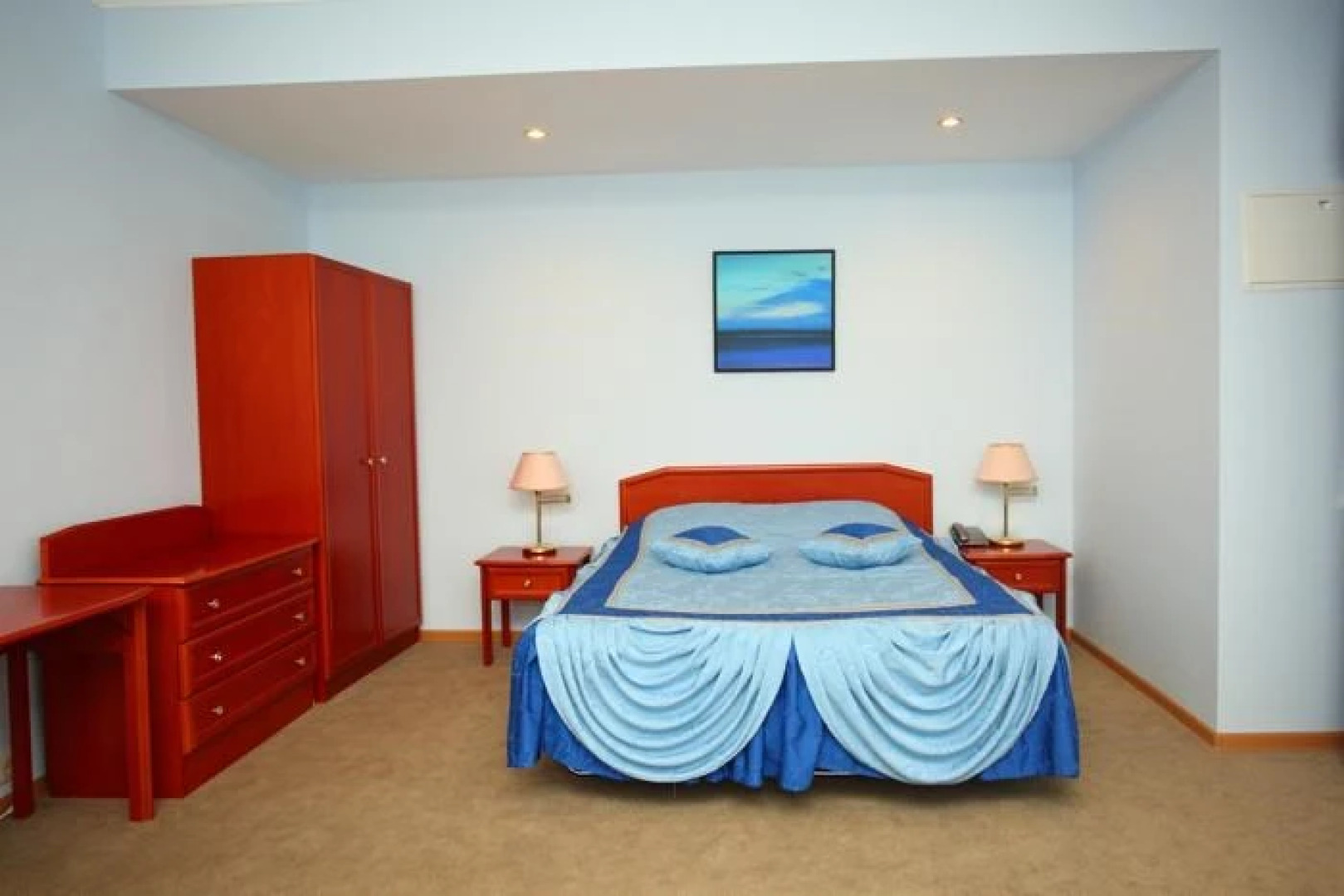 Отель Россия