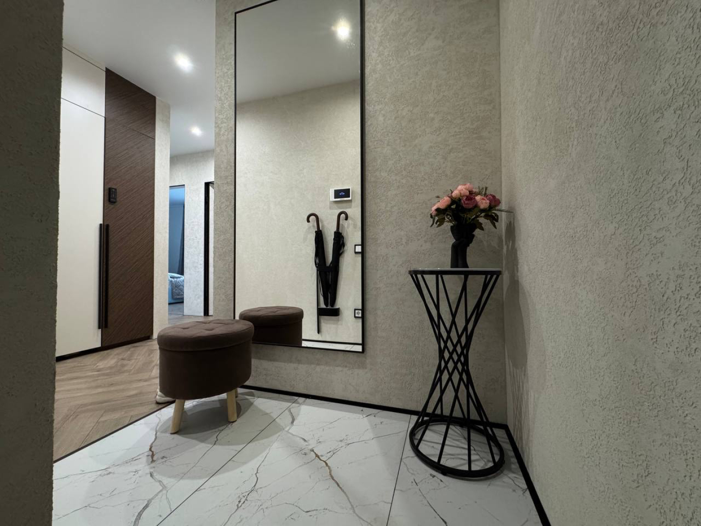 Апартаменты ДзенХоум Премьер 99