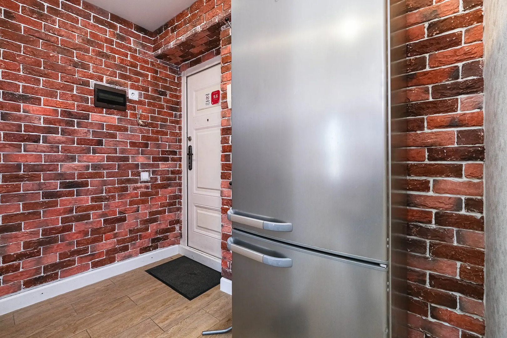 Квартира 1 комнатная на Челюскинцев 14-158