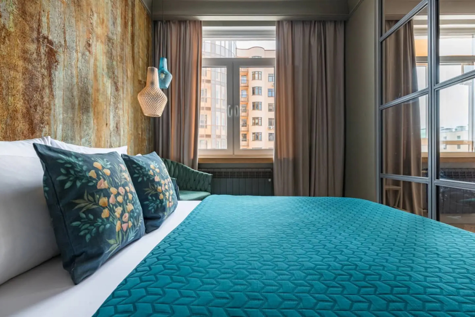 Апартаменты LetYourFlat “Bohemian Prestige” 1 спальня