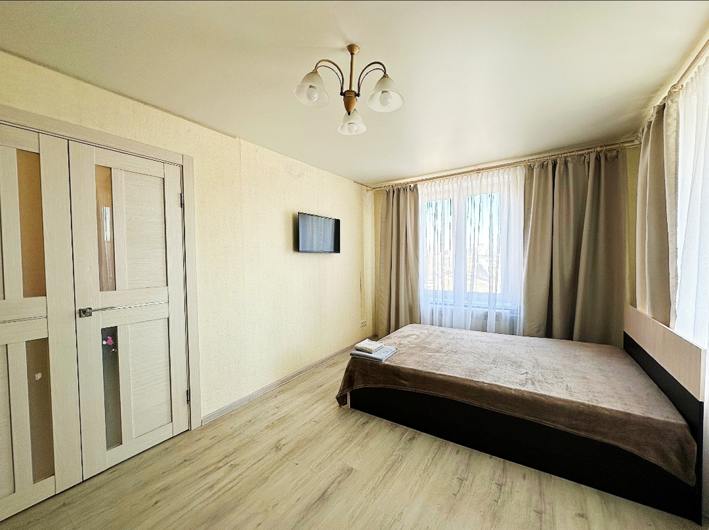 Апартаменты около ГКБ Ворохобома и метро Народное Ополчение