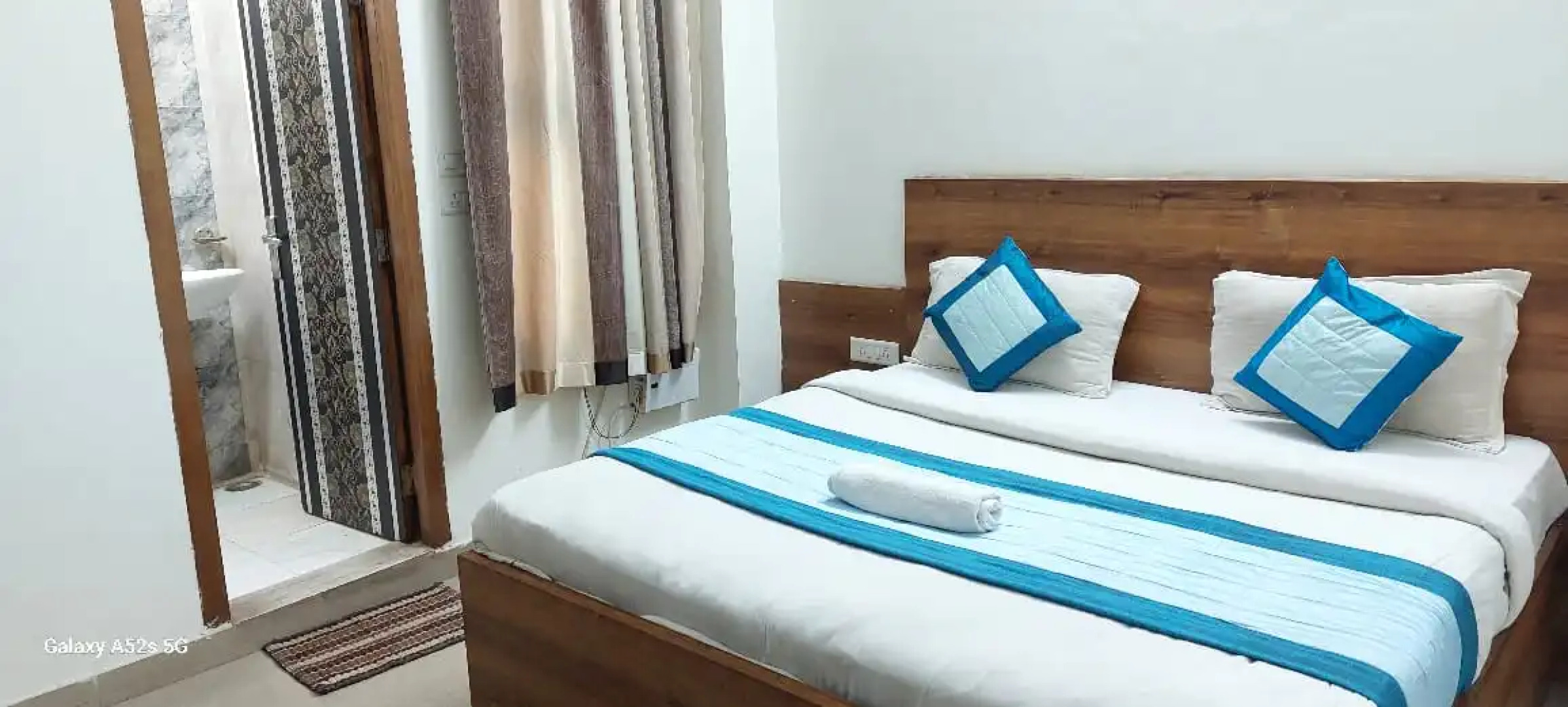 Отель Meghna Residency