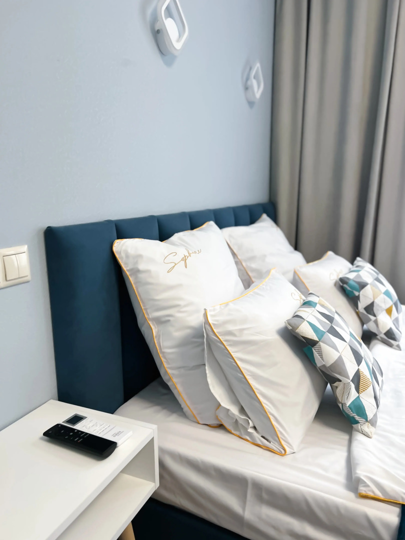 Квартира студия в голубых тонах