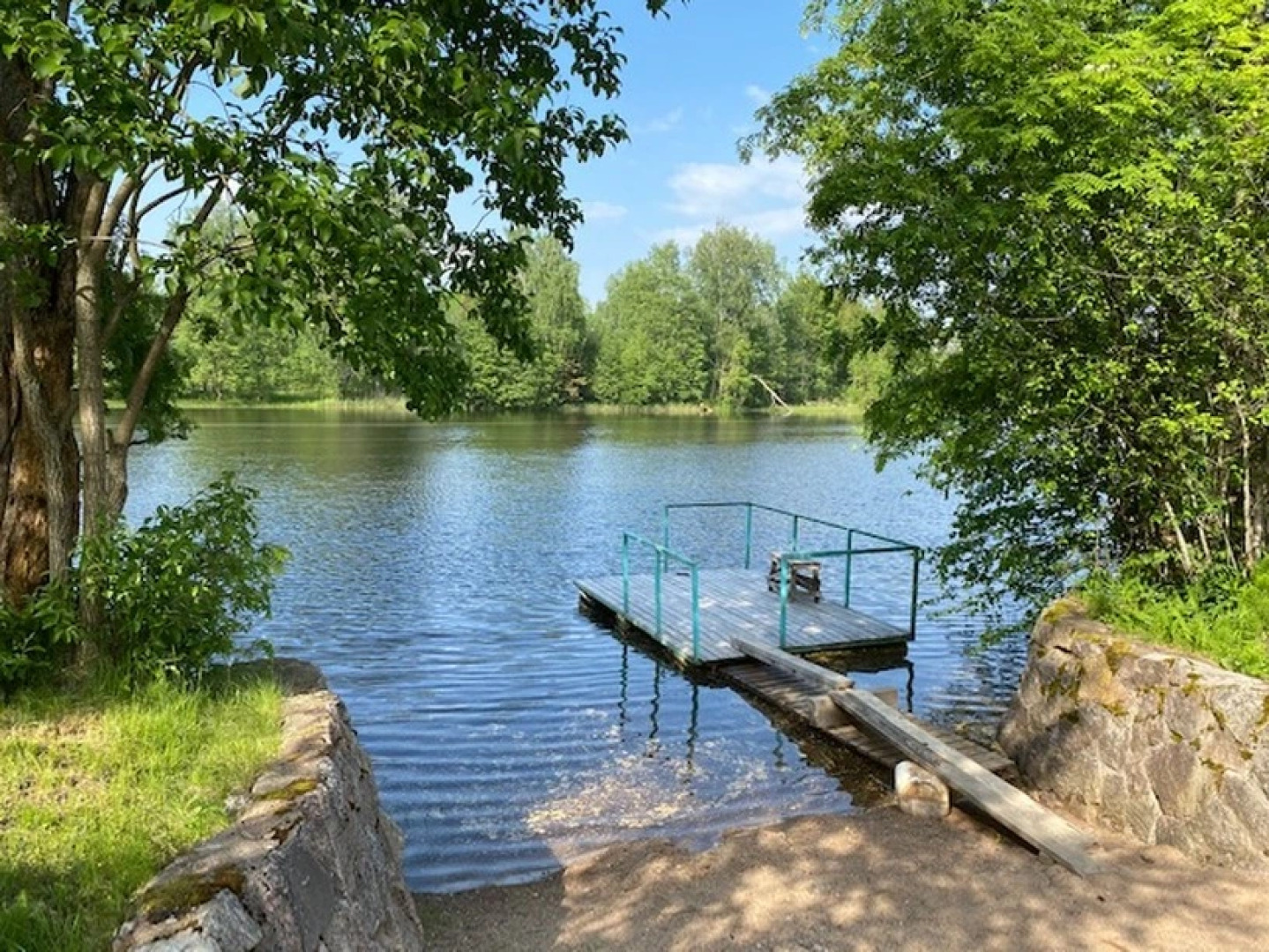 Дом в Приозерском районе Ленинградской области