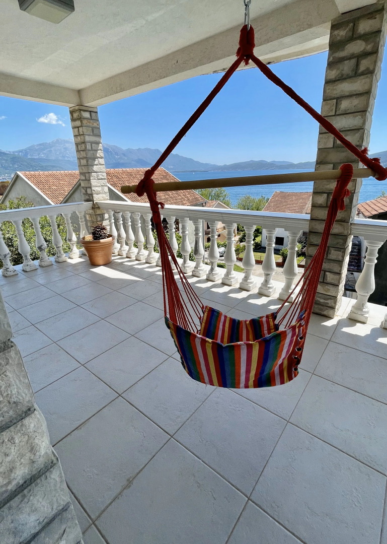 Апарт-отель Family House with pool & sea view