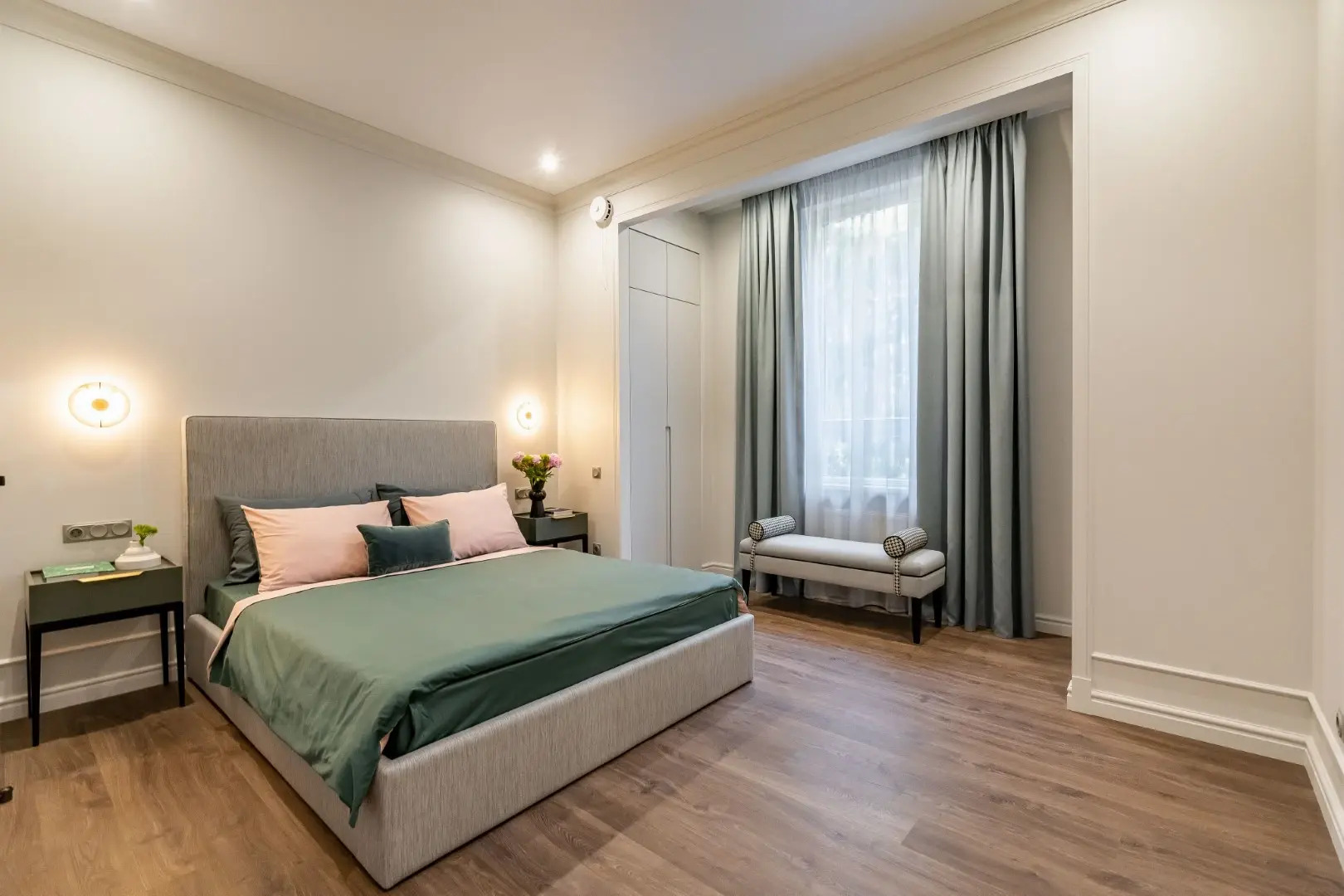 Апартаменты Очарование залива в ЖК Русские сезоны