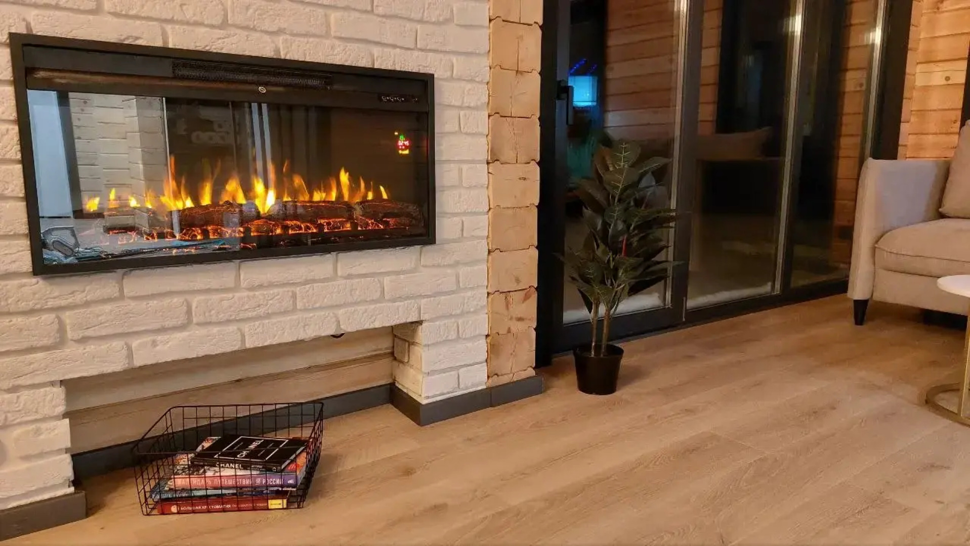 Гостевой дом Деревянный дом с камином в лесу на Славянской