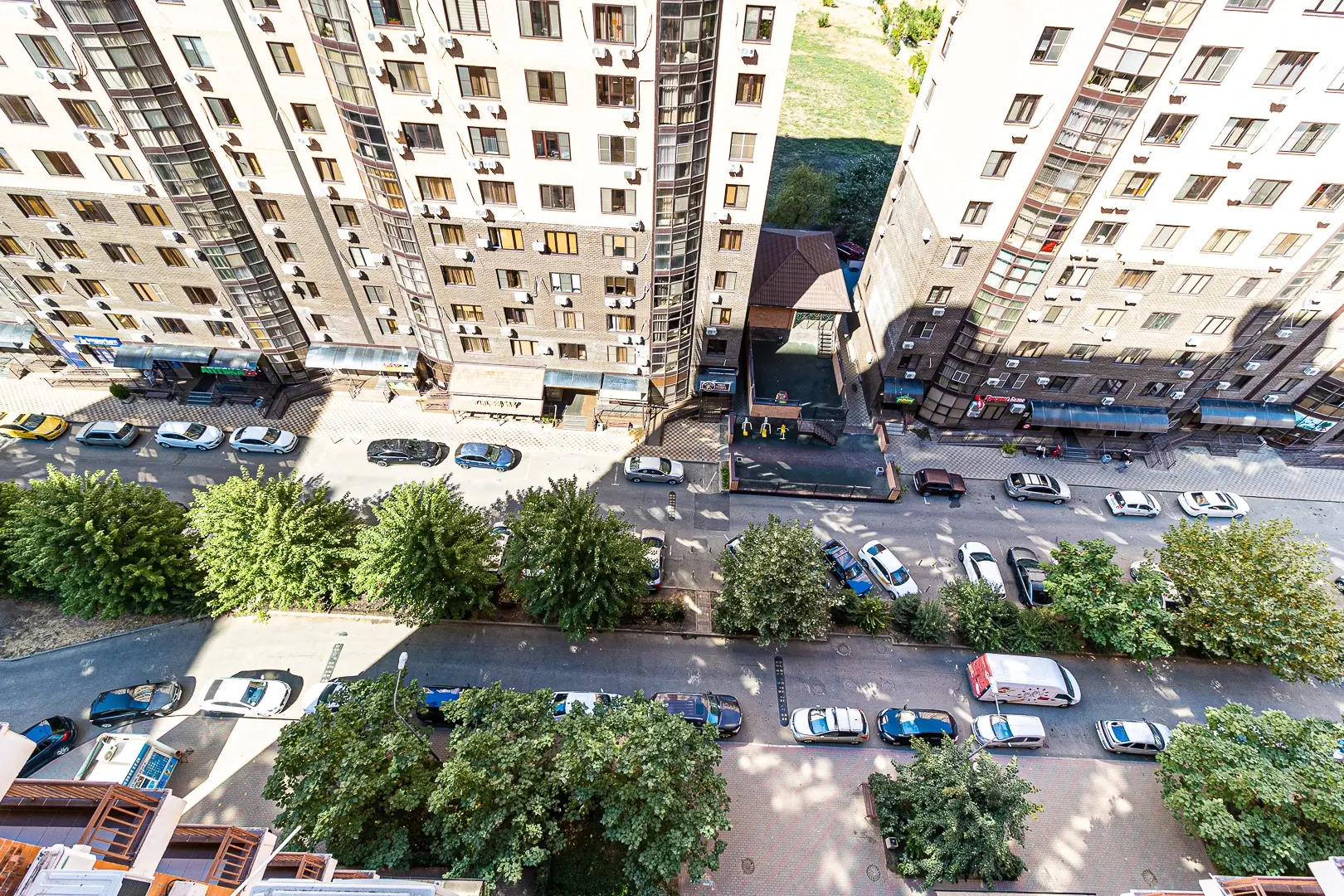 Квартира Двухкомнатная недалеко от парка Галицкого