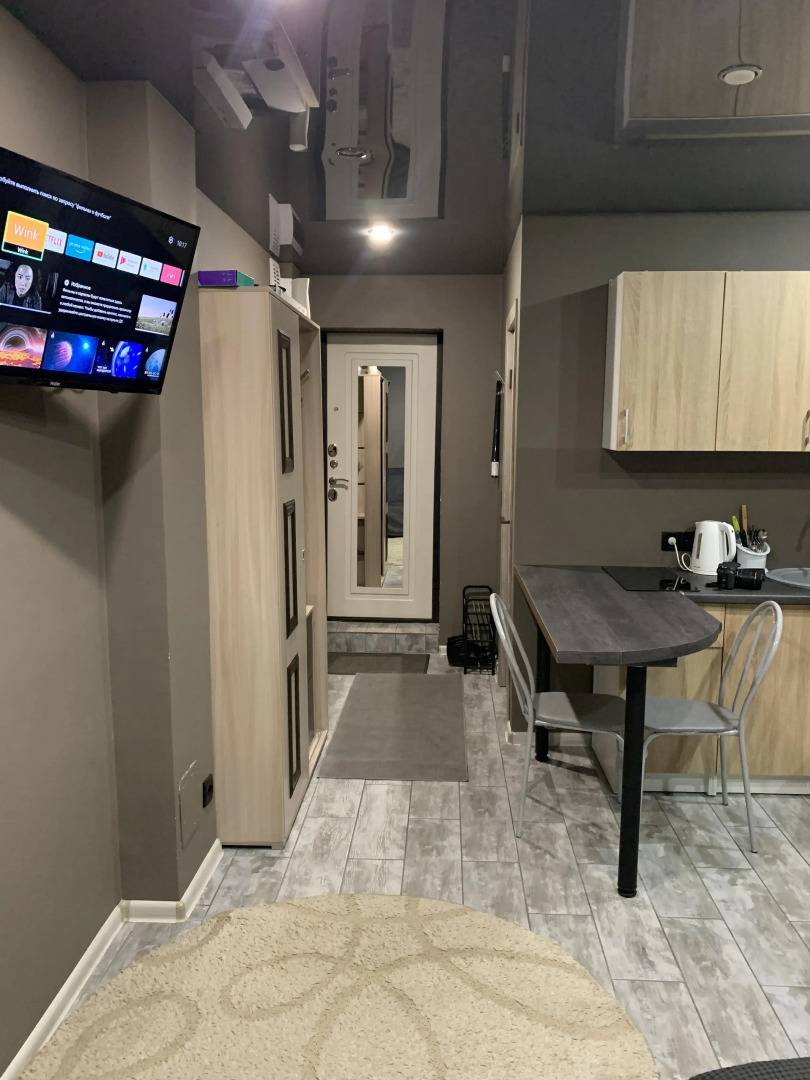 Апартаменты на Кольском 24