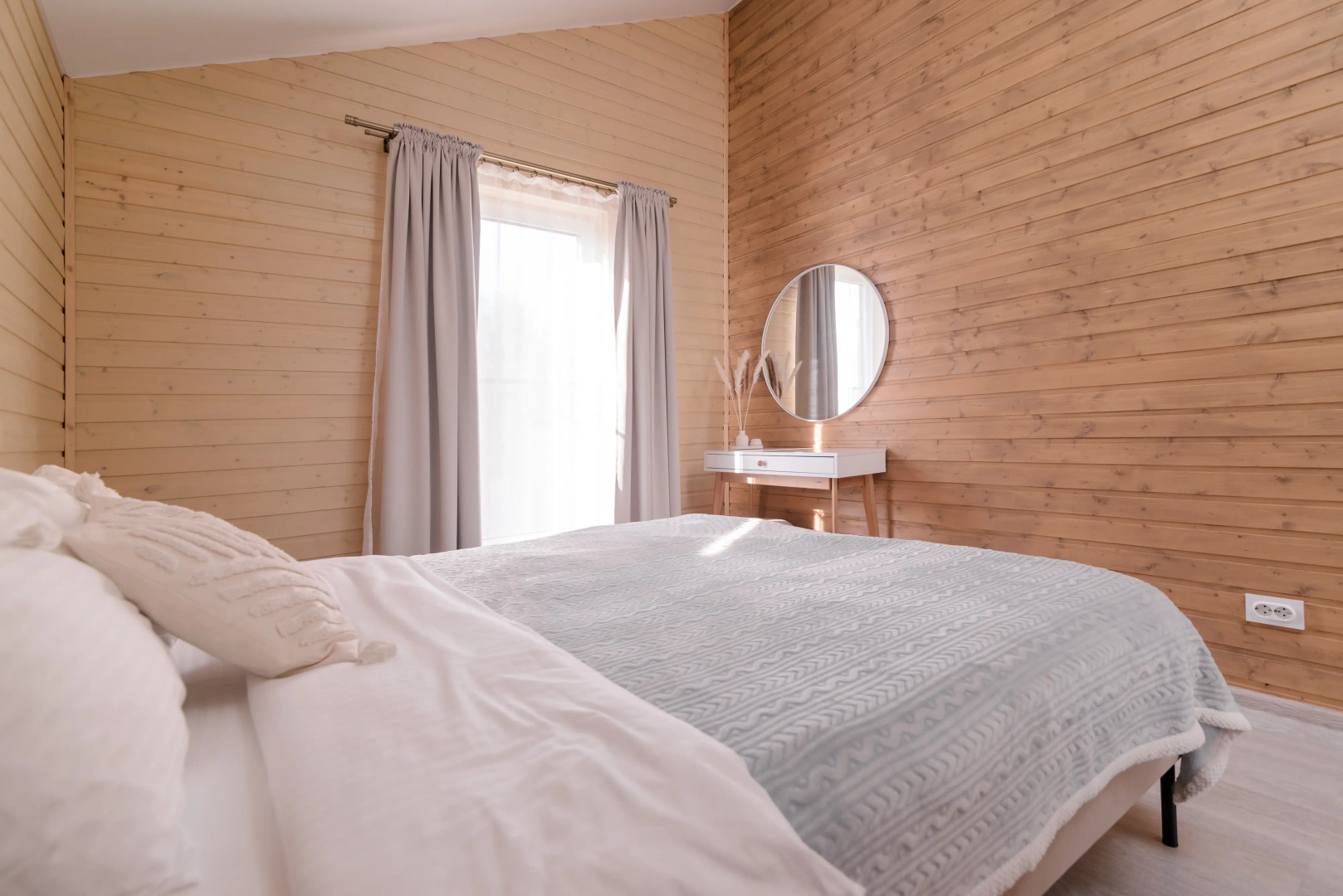 Частный дом Simple Lfe Home 192