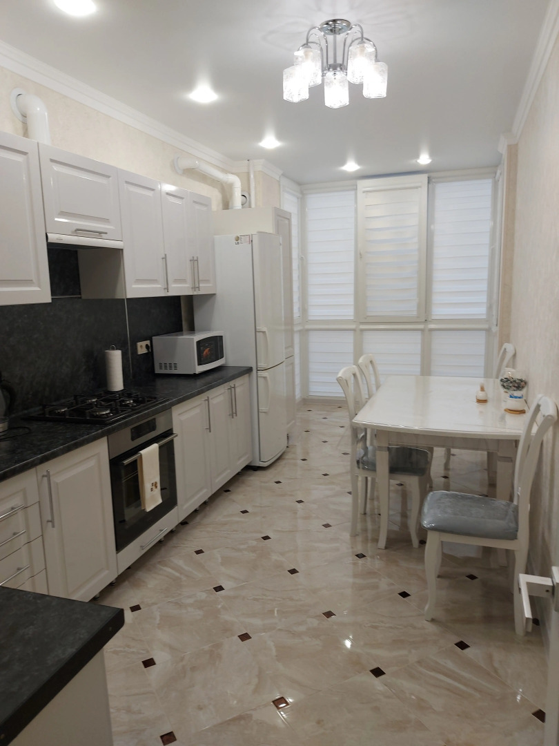 Апартаменты 5 звезд на Шамиля Джикаева 1А