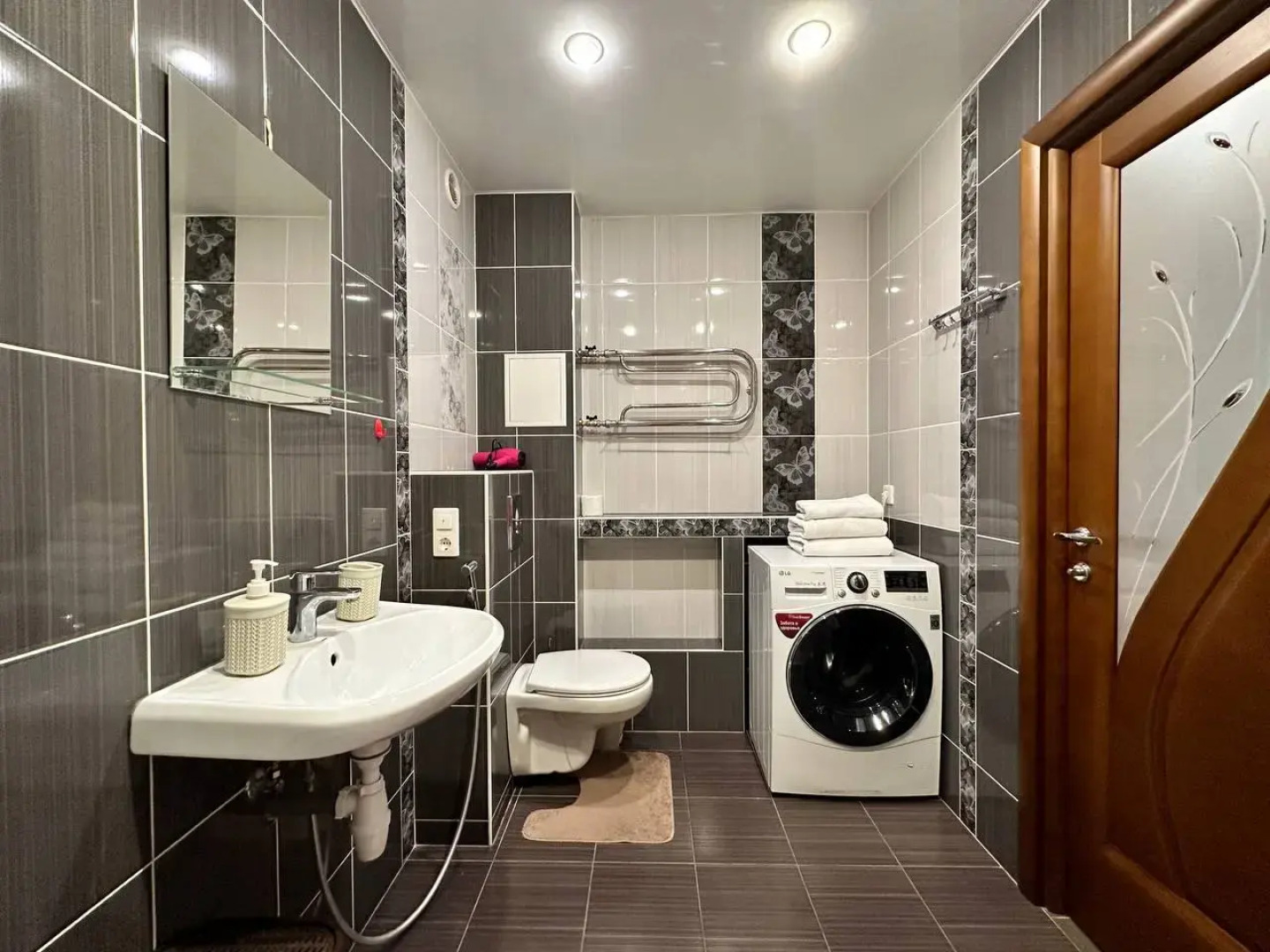 Квартира Двухкомнатная 40 Лет Победы 5а