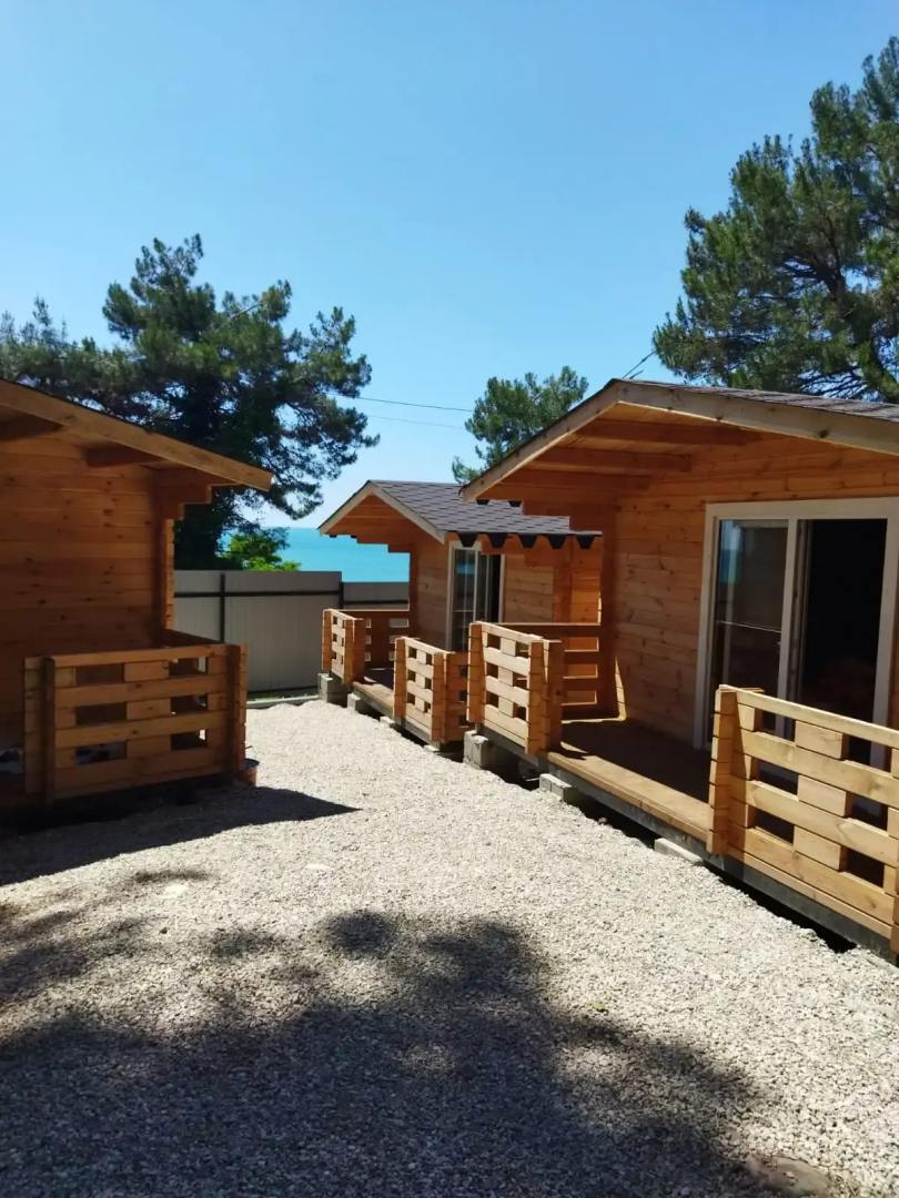 База отдыха Коттеджи на берегу моря