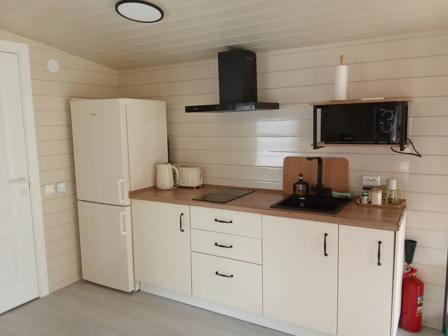 Частный дом Аскелма-Сосна