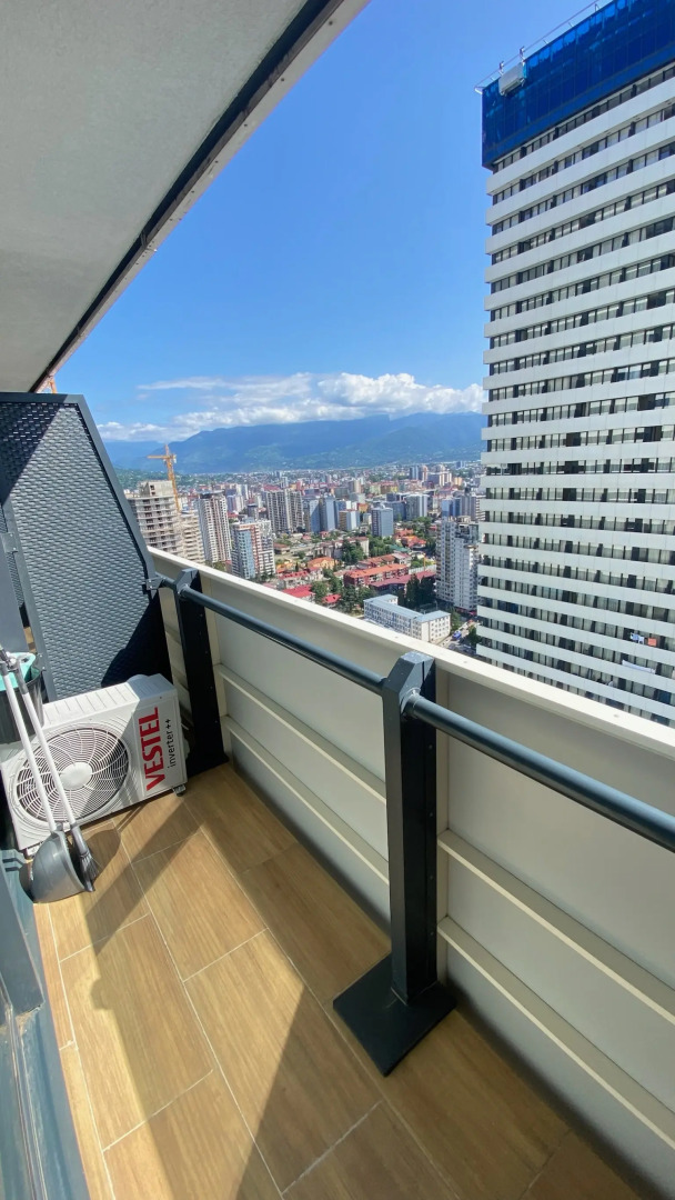 Апарт-отель V&V Orbi City