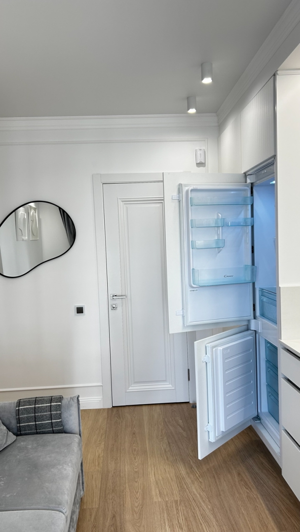 Квартира стильная от дизайнера у озера