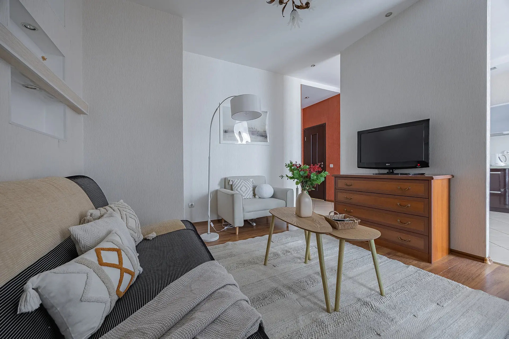 Апартаменты в центре на улице Студеная 68а Сова-Дом