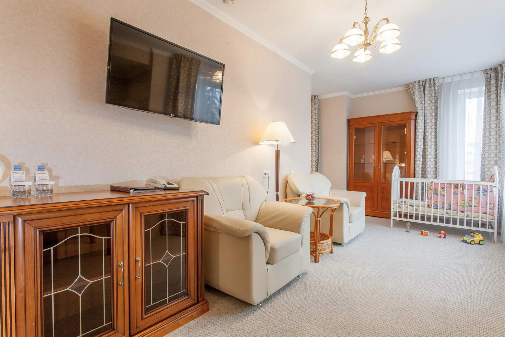 Гостиница Октябрьская