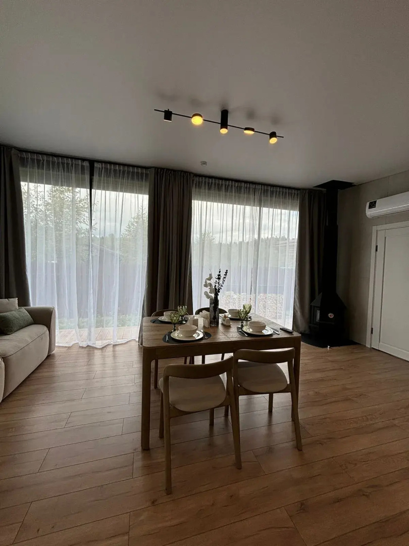 Частный дом у реки с сауной и чаном