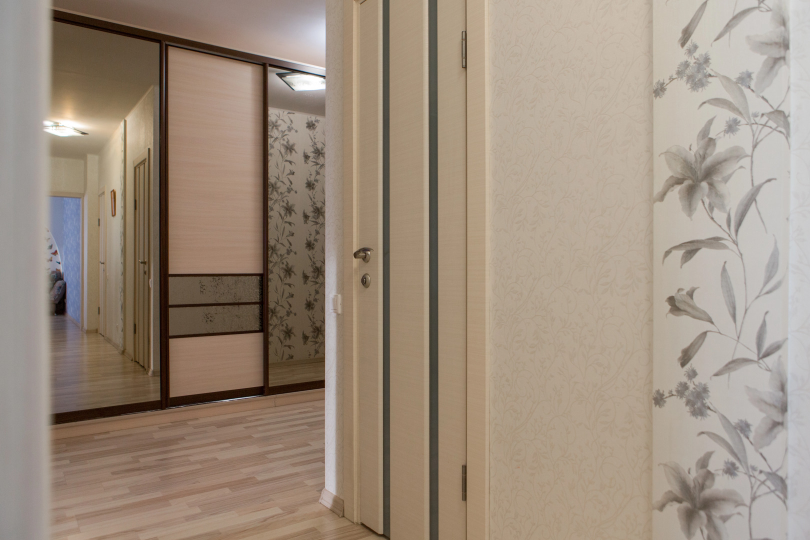 Na Ulitse Yalagina 7 Apartments	