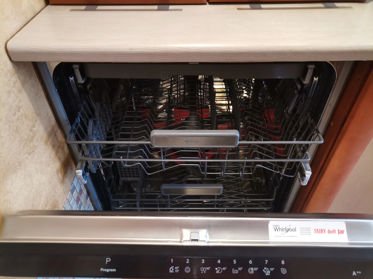 Квартира Двухкомнатная на Тихой у Парка Юность