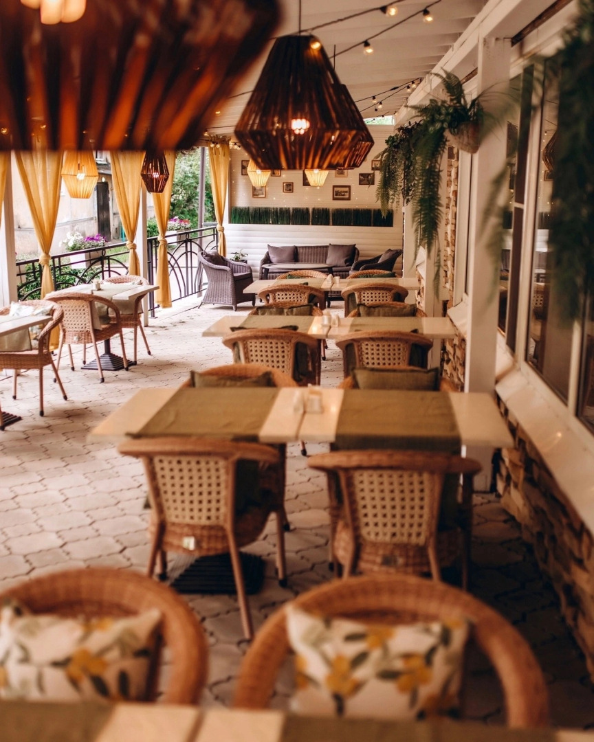 Отель Полисть