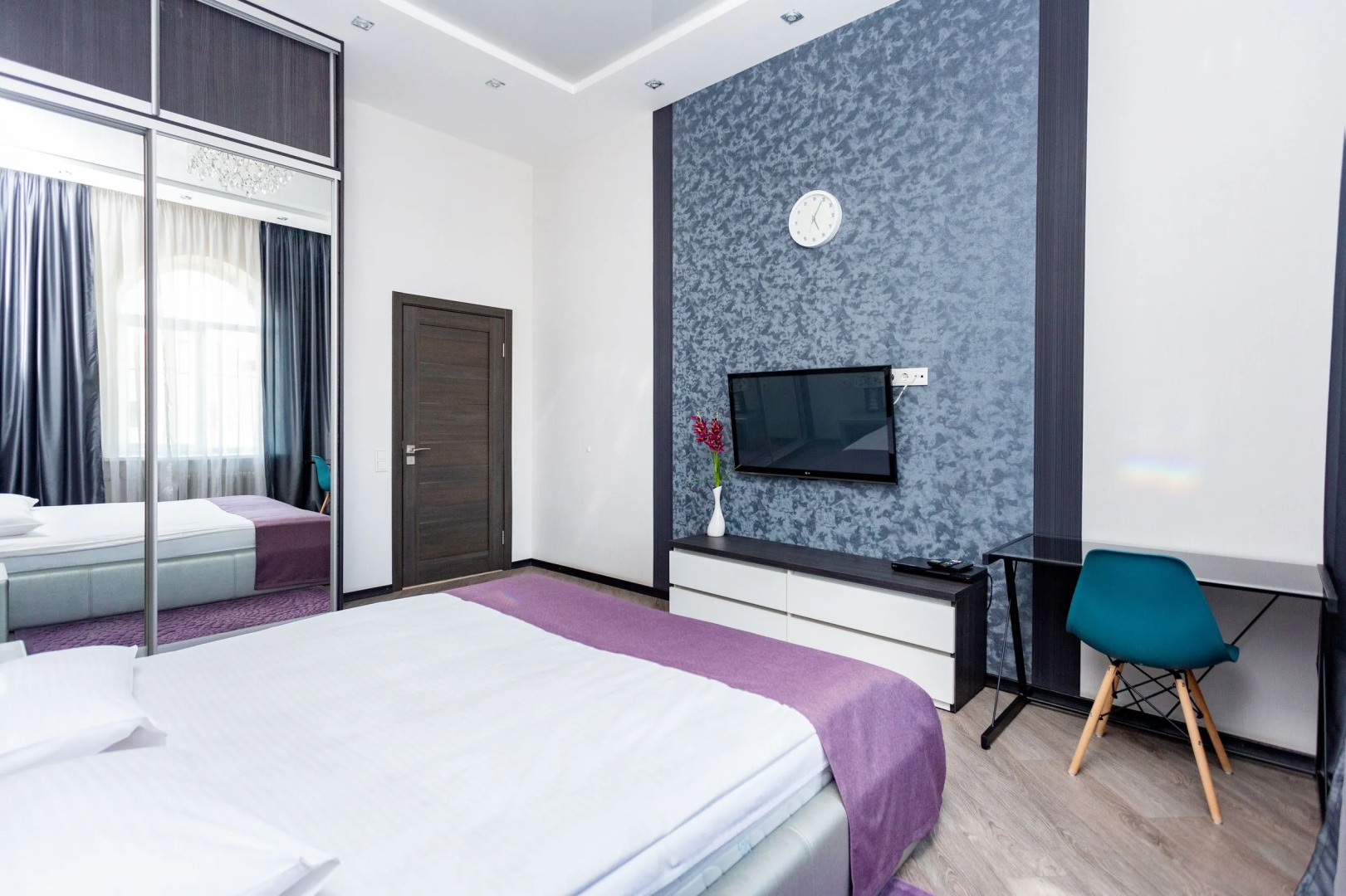 Апартаменты Minsklux на Проспекте Независимости 16