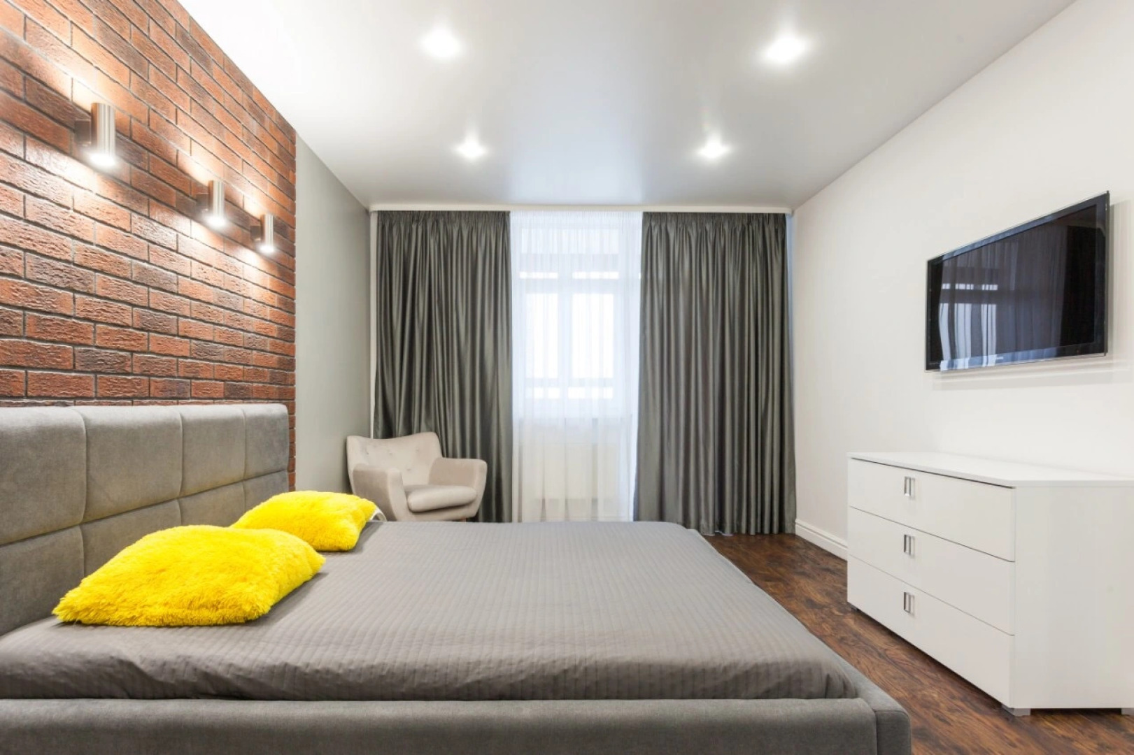 Апартаменты Горького 96