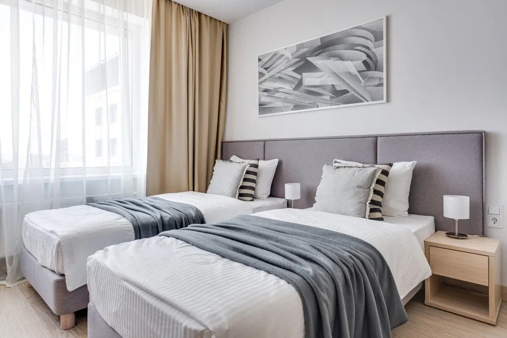 Апартаменты Grey Apartment с видом на город