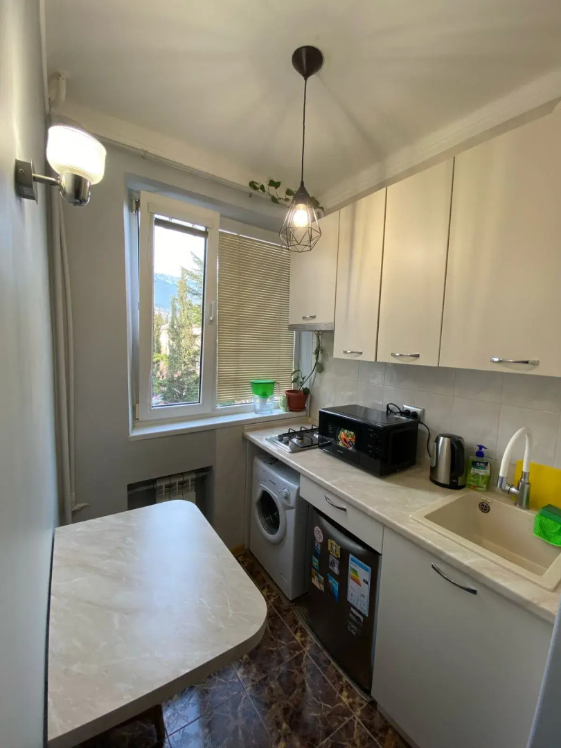 Квартира Тренева 3 Ялта