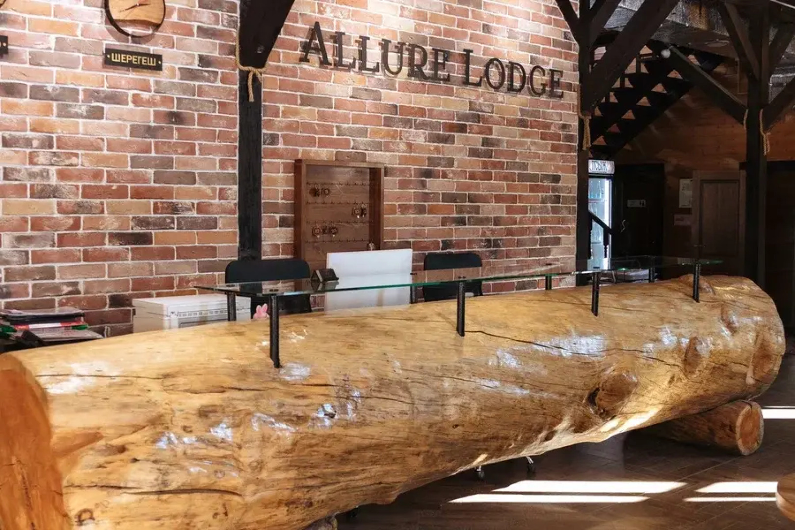 Гостиничный комплекс «Аллюр» ООО "АЛЛЮР"