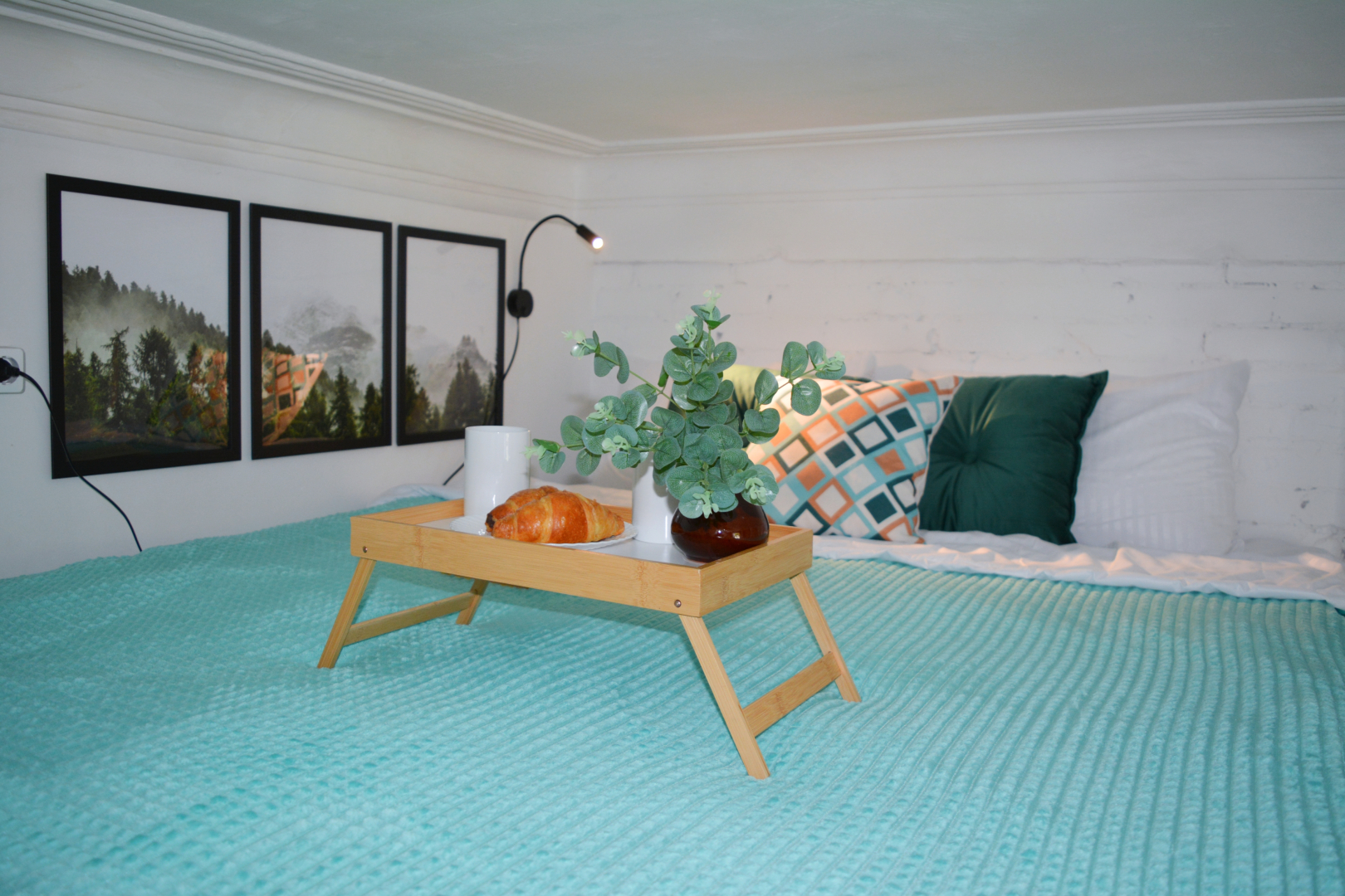 Двухуровневые апартаменты рядом с метро и парком Крылья Советов