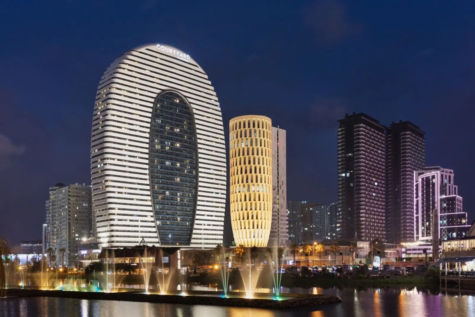 Апартаменты Bright Apartment with Balcony in Alliance Palace Batumi - Steps from the Sea & Dancing Fountains